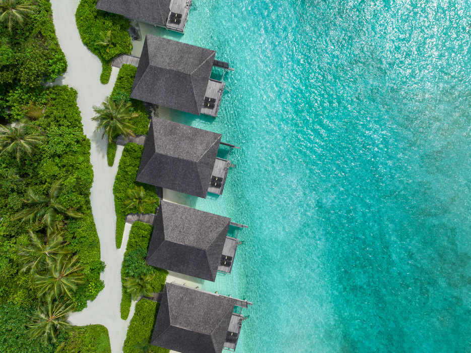 Lagoon Villa - Aerial - Le Méridien Maldives Resort & Spa