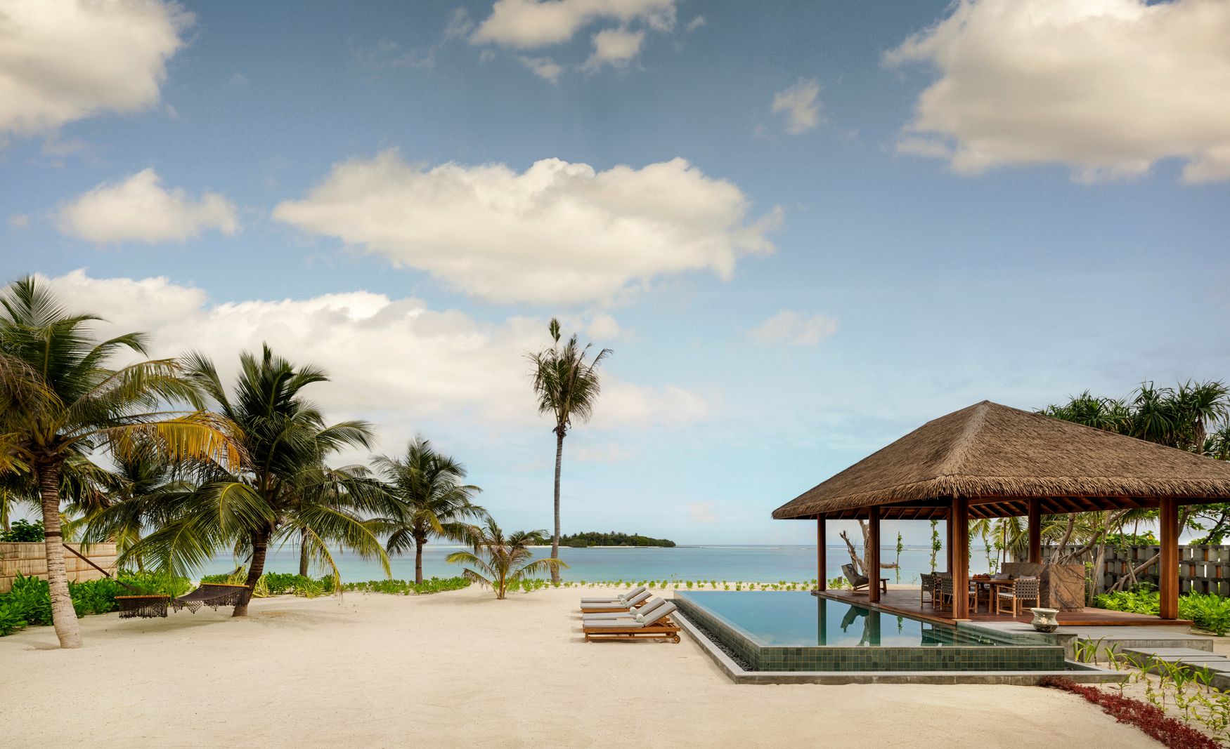 Six Senses Kanuhura - Family Beach Retreat with Pool - Exterior