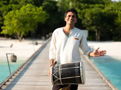 Vakkaru Maldives Traditional Maldives Music Boduberu Player